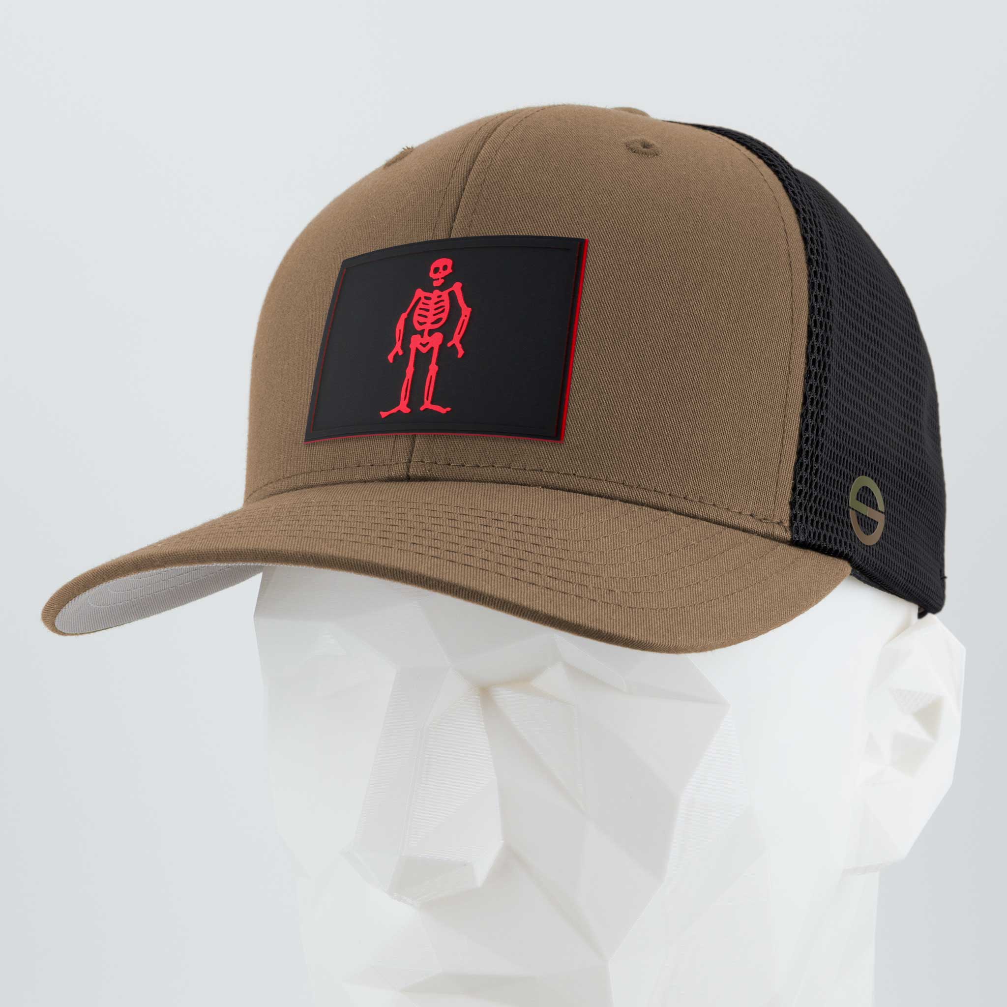 Edward Low Pirate Flag (Double Layer Silicone) - Mesh Trucker Cap
